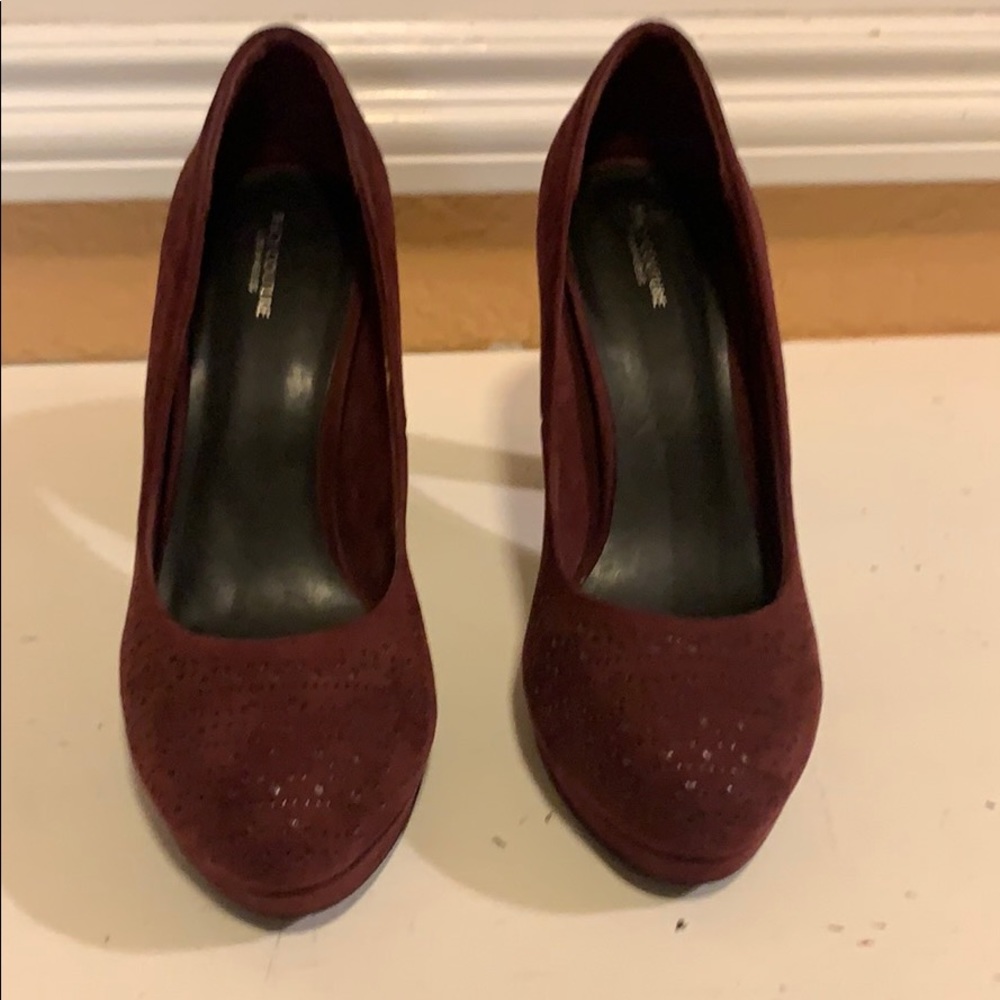 Juicy Couture woman shoes.